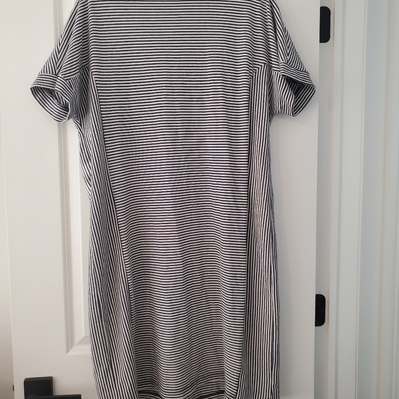 Gap Maternity & Nursing Dress (xl) - Picture 2 of 6